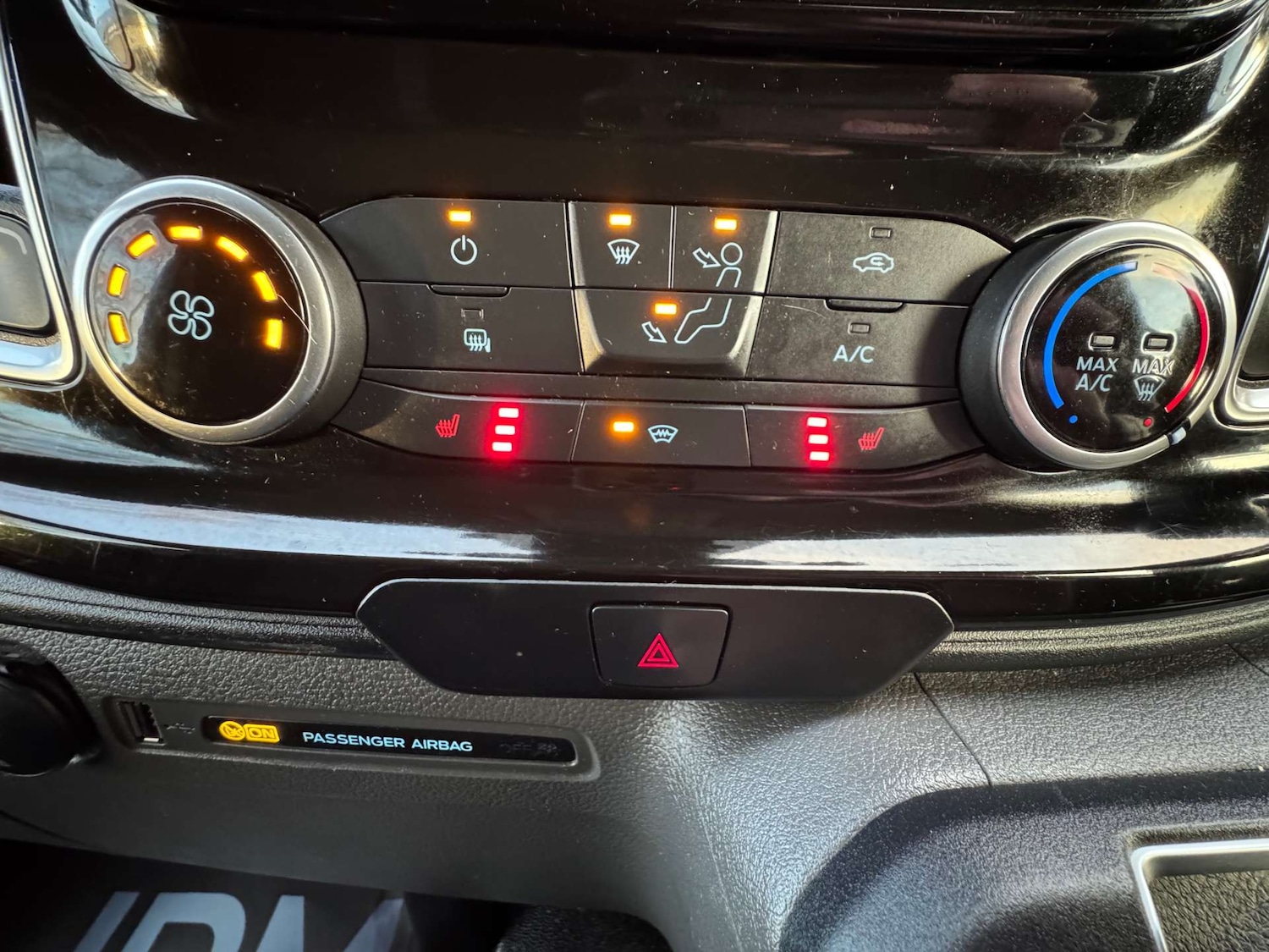 Used Ford Transit Custom 2023 for sale - 77383465: Photo 42