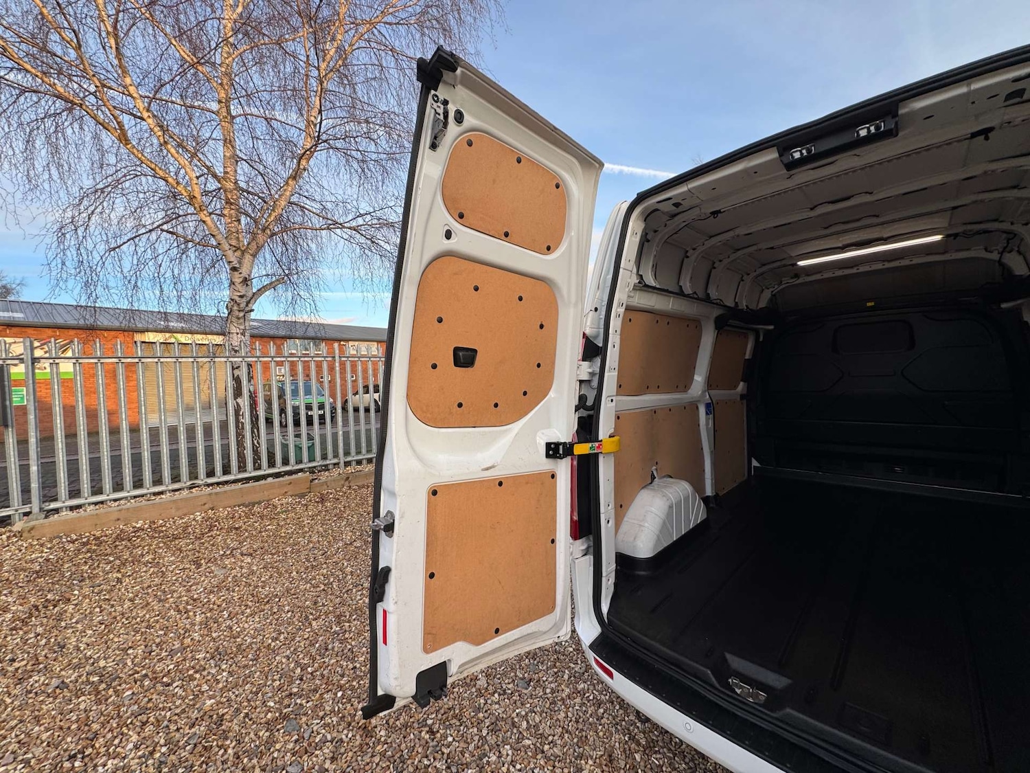 Used Ford Transit Custom 2023 for sale - 77383465: Photo 8