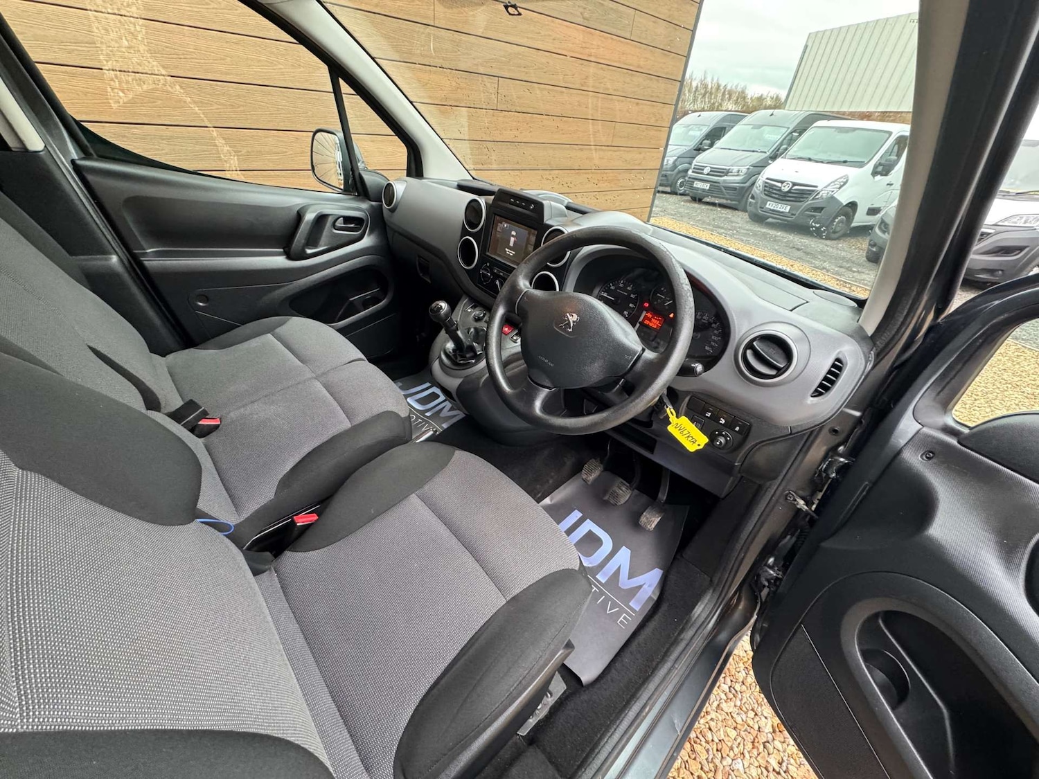 Used Peugeot Partner 2018 for sale - 76719597: Photo 13