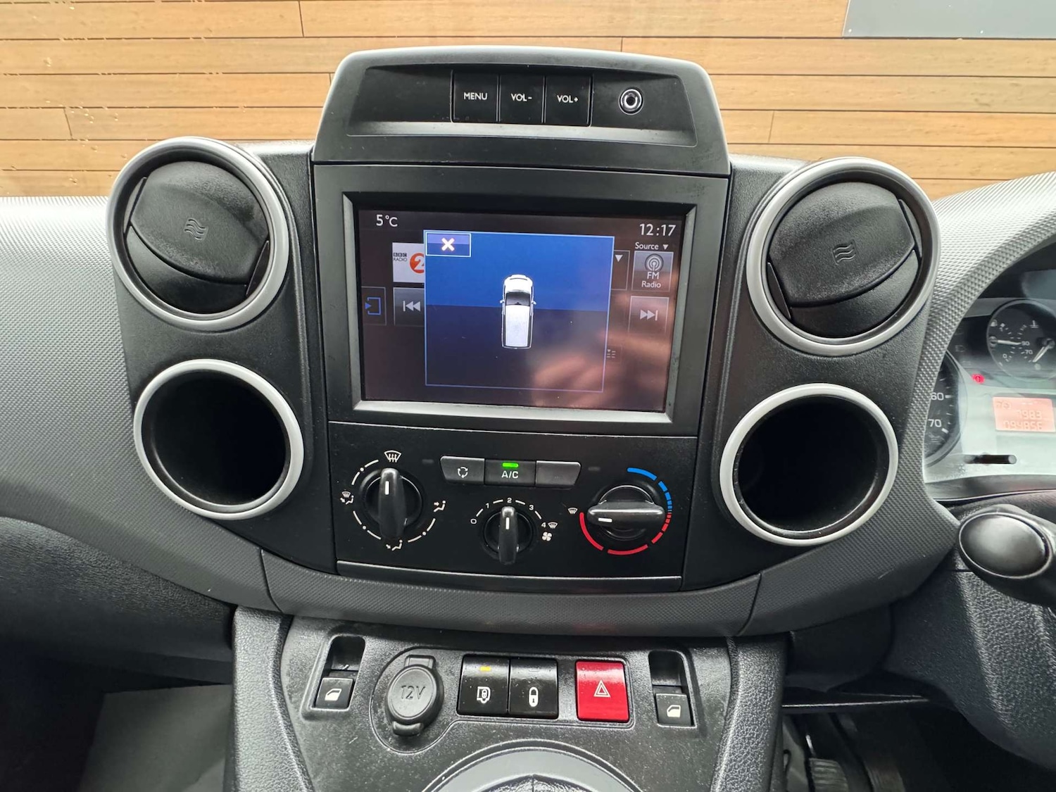 Used Peugeot Partner 2018 for sale - 76719597: Photo 18