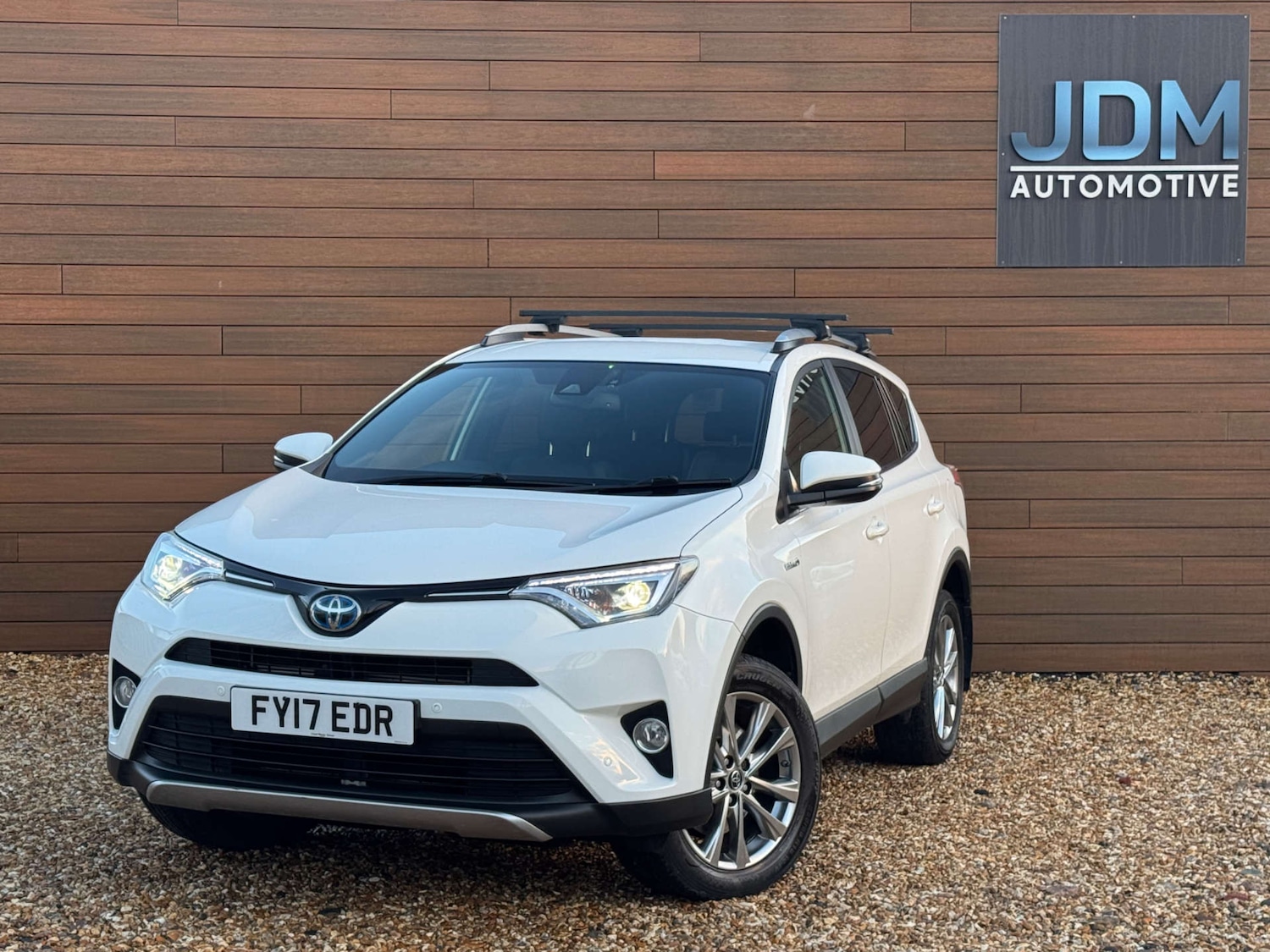 Used Toyota RAV4 2017 for sale - 77258071: Photo 10
