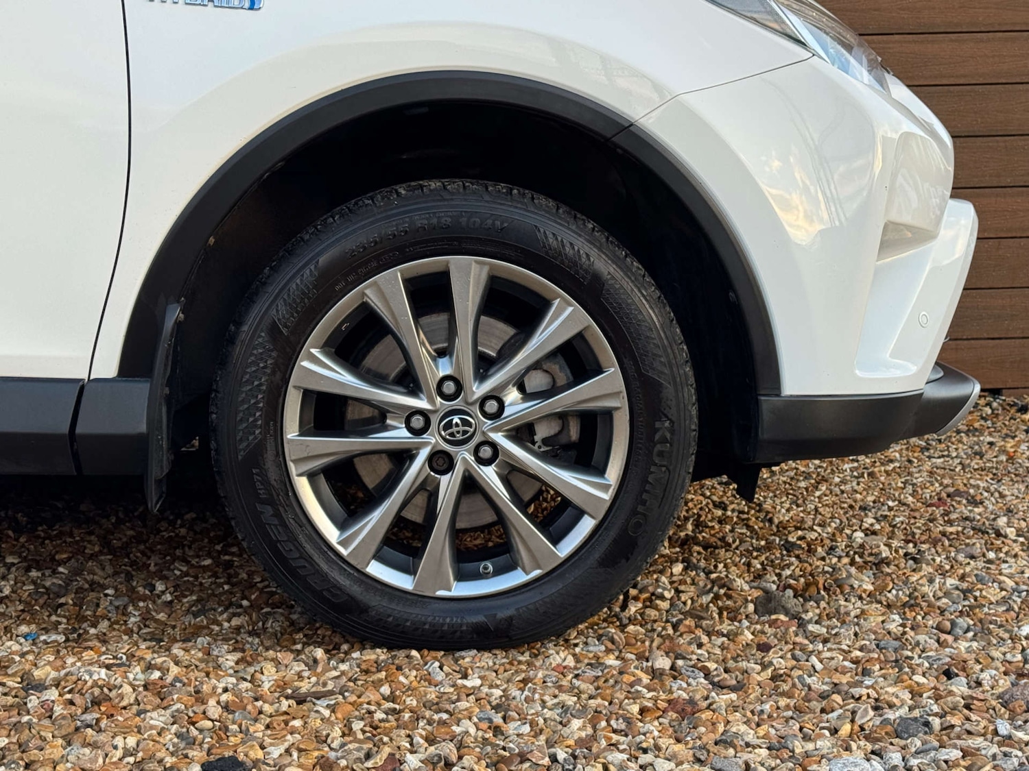 Used Toyota RAV4 2017 for sale - 77258071: Photo 17