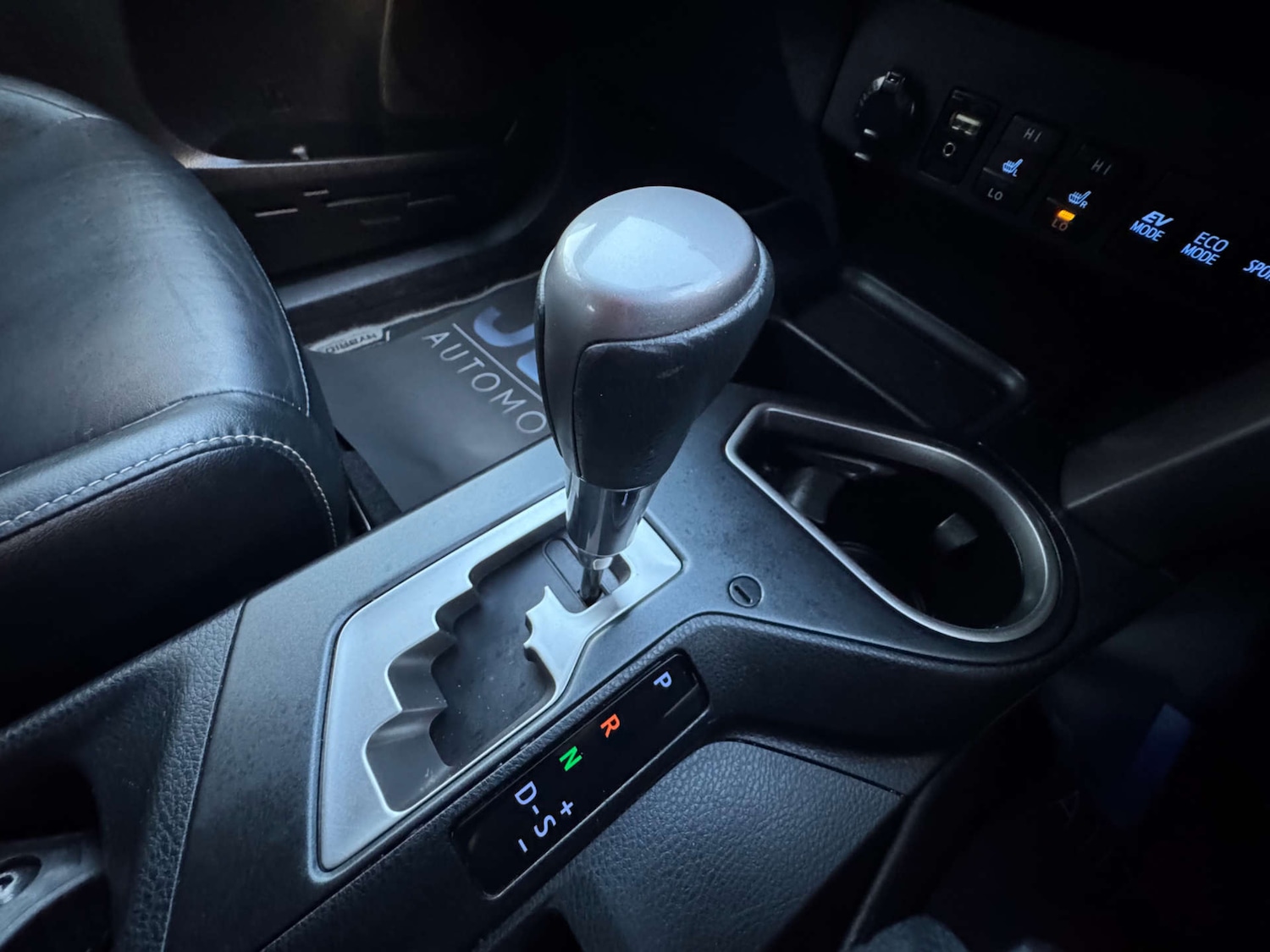 Used Toyota RAV4 2017 for sale - 77258071: Photo 35