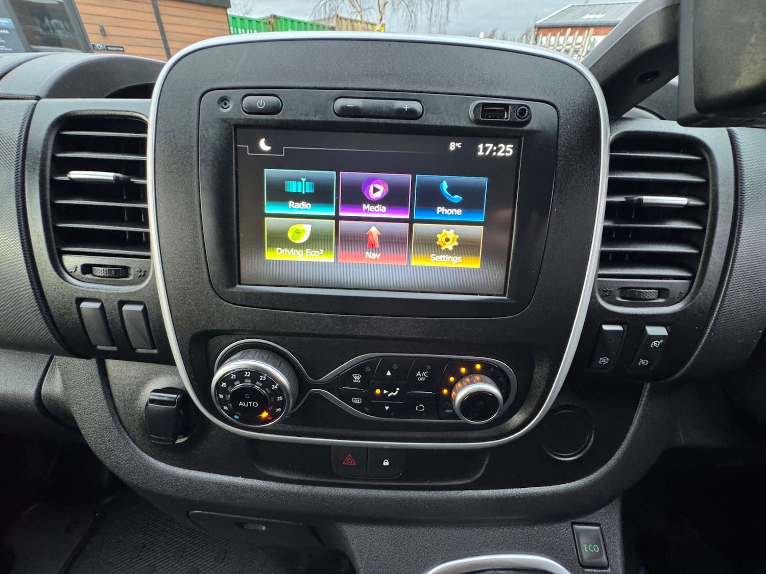 Used Renault Trafic 2020 for sale - 77837313: Photo 32