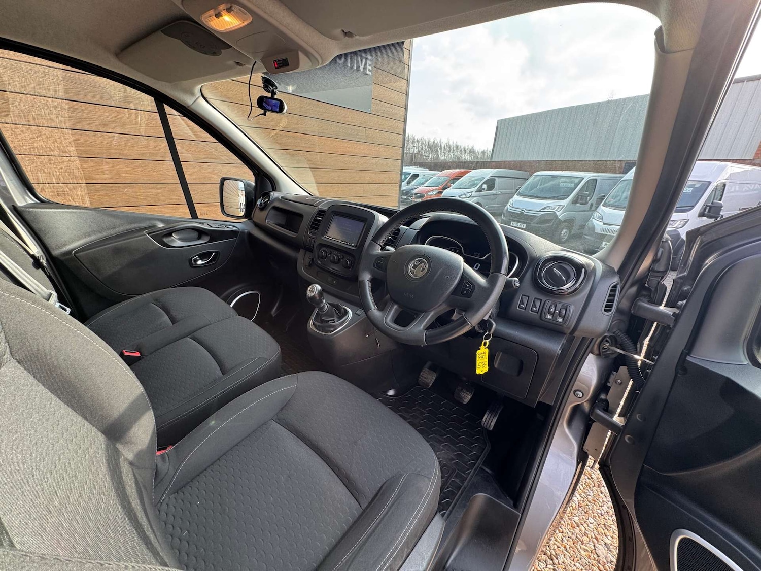Used Vauxhall Vivaro 2018 for sale - 77785331: Photo 21