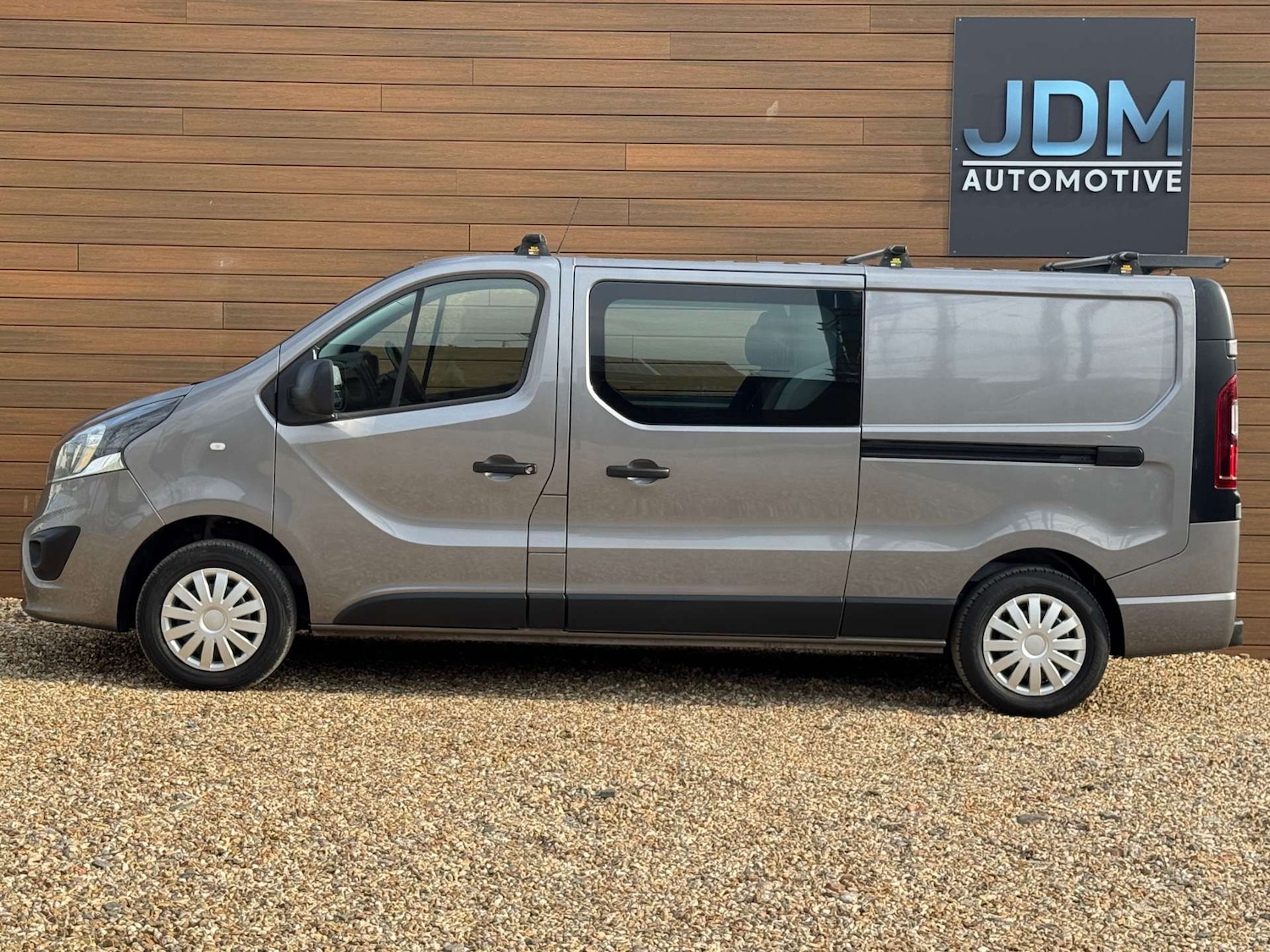 Used Vauxhall Vivaro 2018 for sale - 77785331: Photo 8