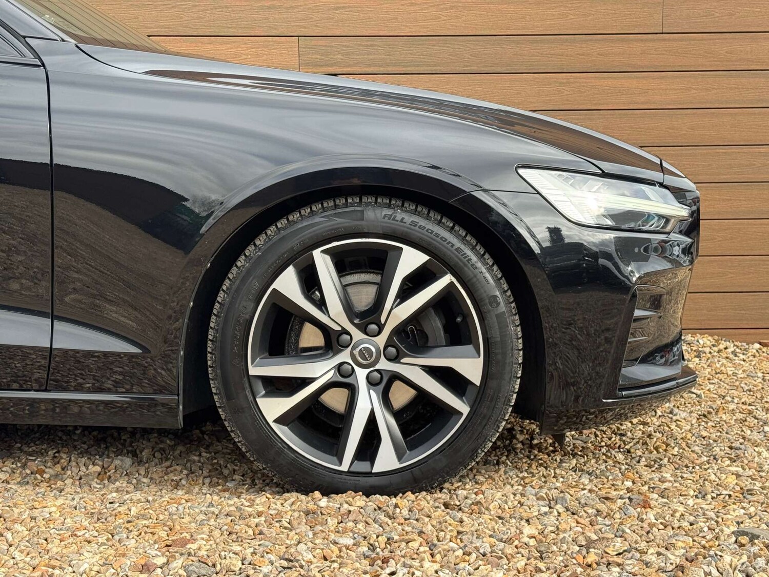 Used Volvo V60 2021 for sale - 77785338: Photo 14