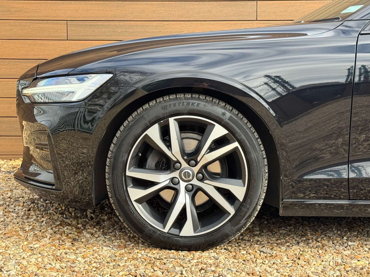 Used Volvo V60 2021 for sale - 77785338: Photo 15