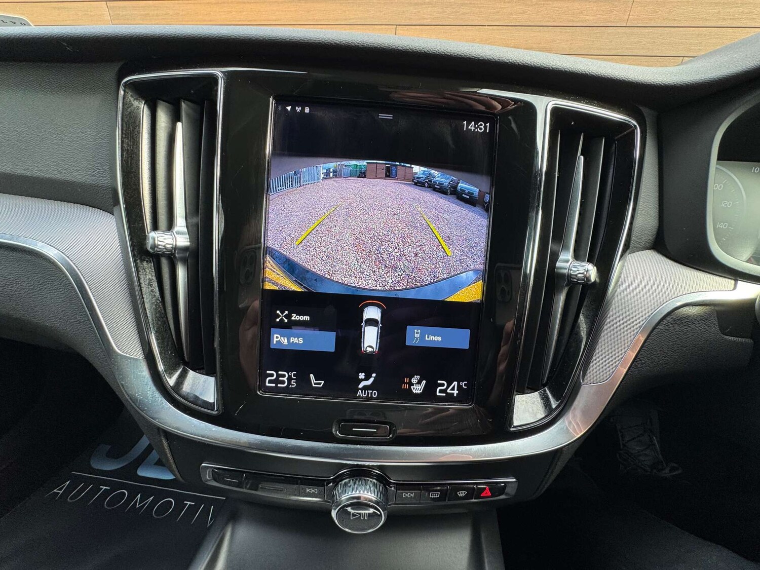 Used Volvo V60 2021 for sale - 77785338: Photo 33