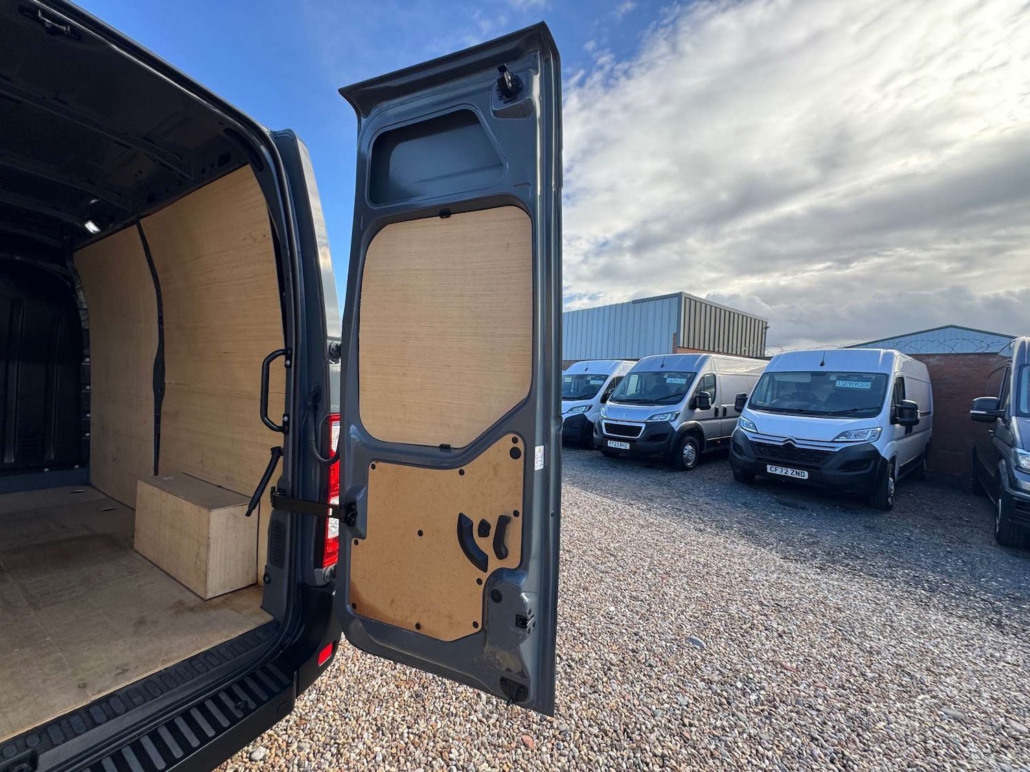 Used Nissan Interstar 2023 for sale - 78056681: Photo 8