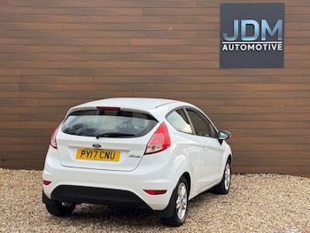 Used Ford Fiesta 2017 for sale - 76493592: Photo