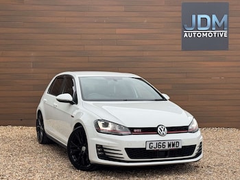 Used Volkswagen Golf 2016 for sale - 78658981: Photo