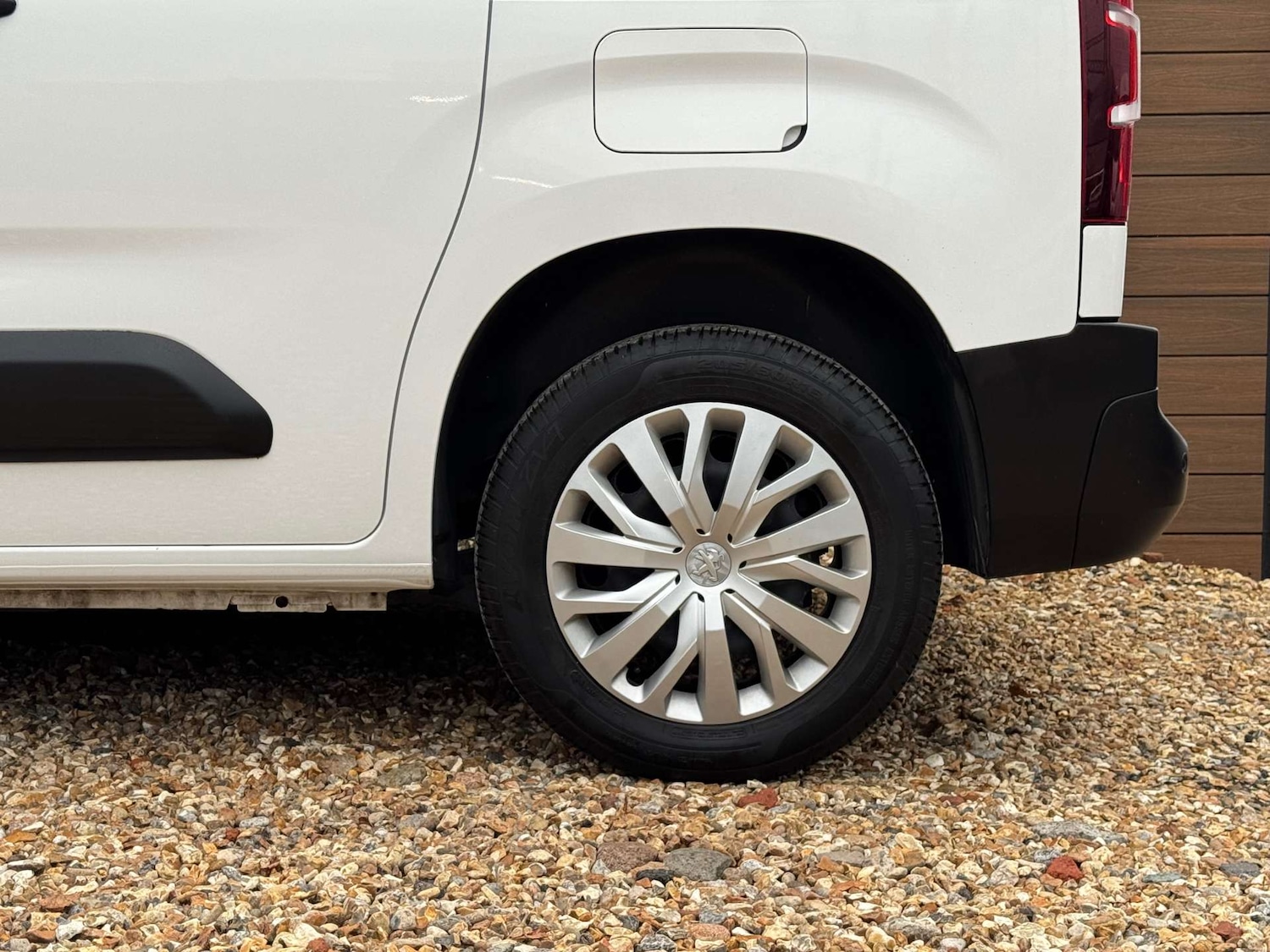 Used Peugeot Partner 2022 for sale - 77301704: Photo 18