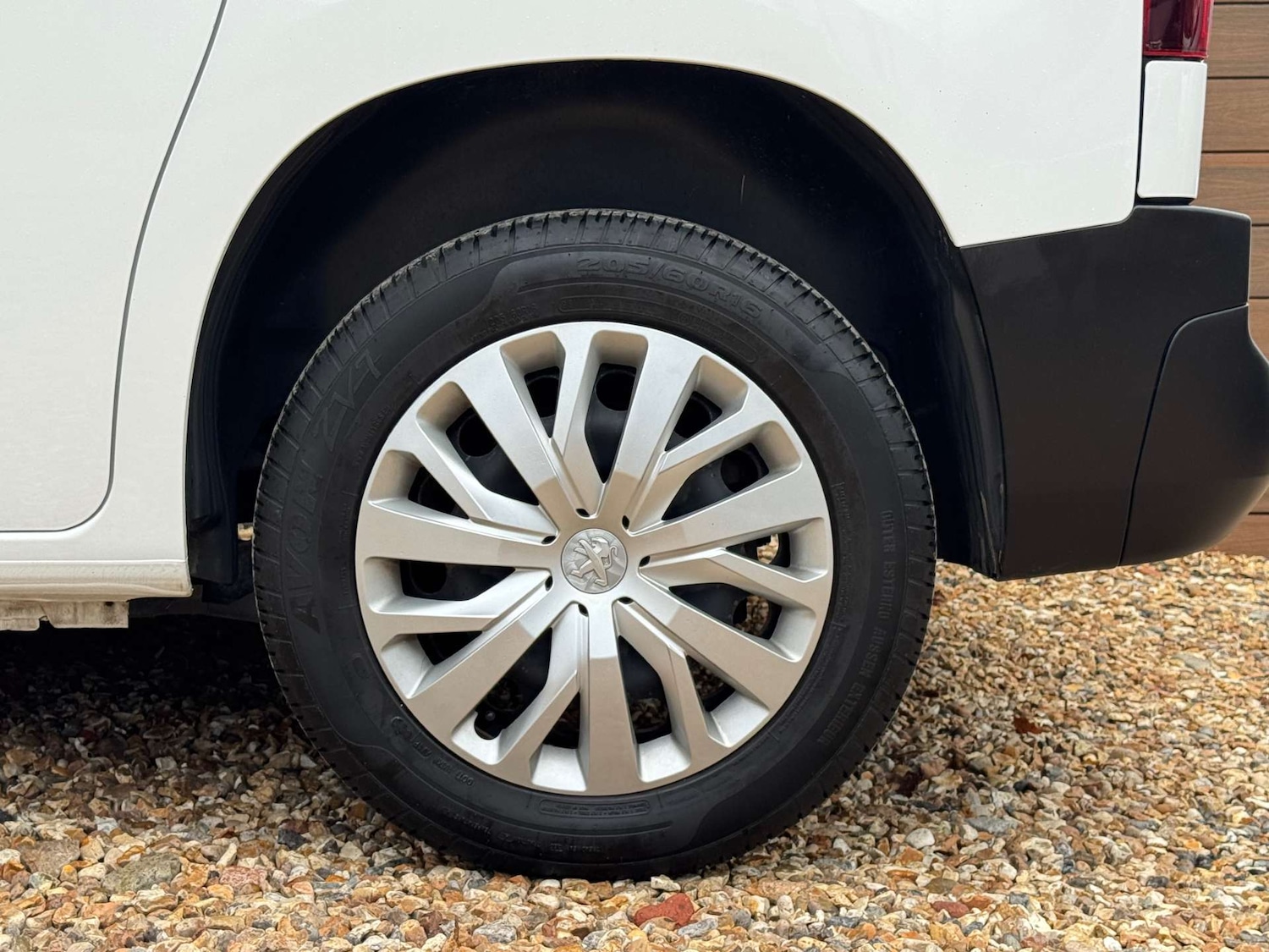 Used Peugeot Partner 2022 for sale - 77301704: Photo 22