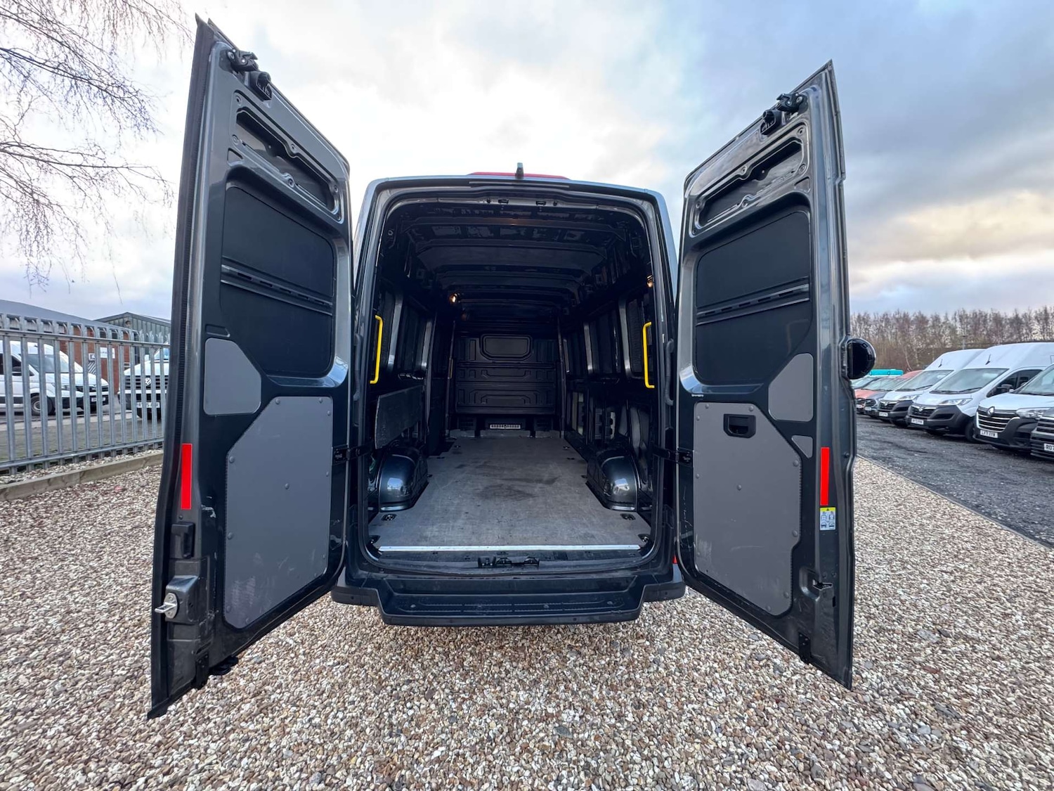 Used Volkswagen Crafter 2023 for sale - 76921257: Photo 5