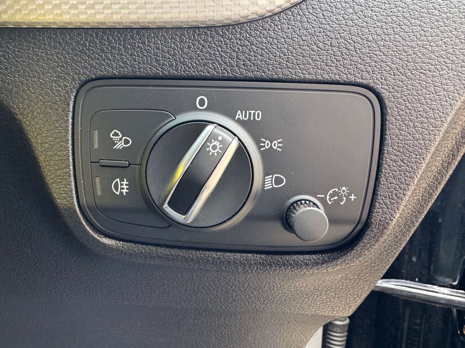 Used Audi Q2 2021 for sale - 76286723: Photo 23