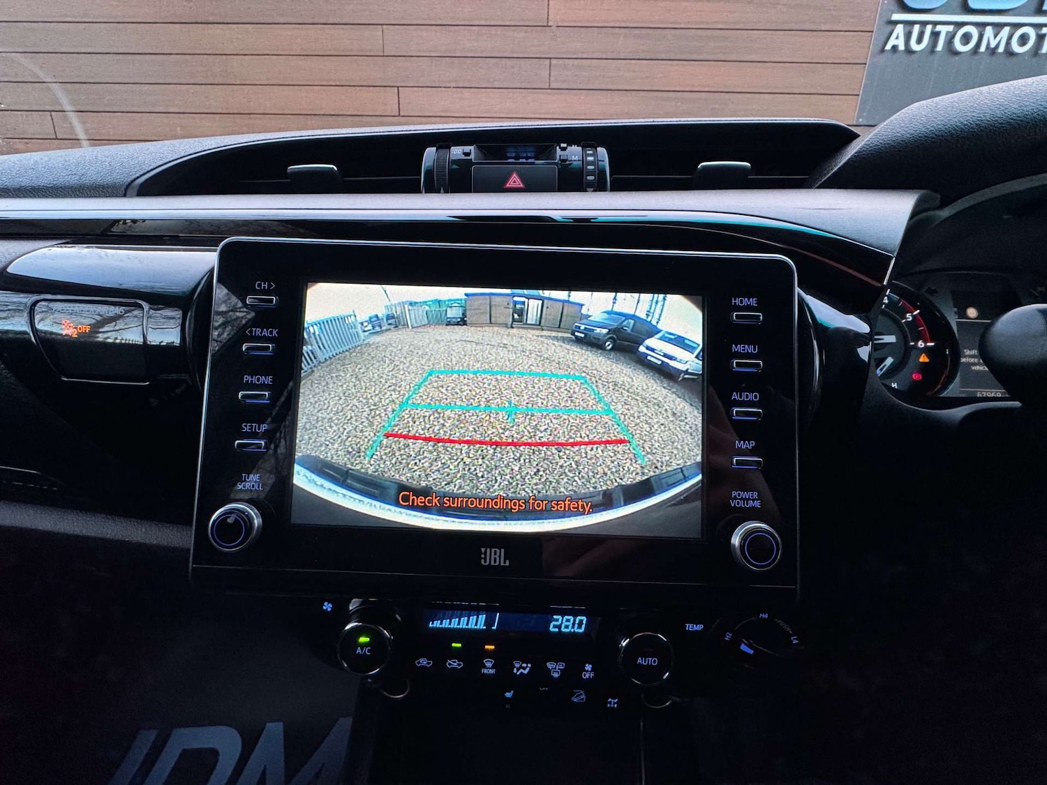 Used Toyota Hilux 2021 for sale - 76686729: Photo 31