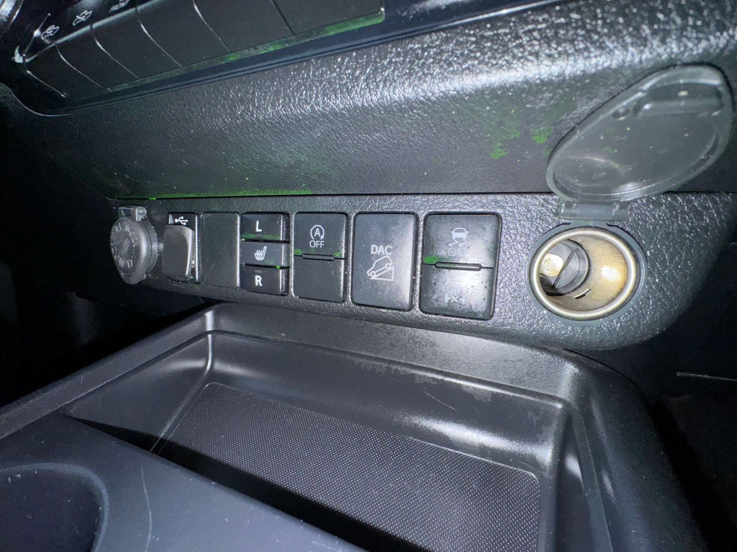 Used Toyota Hilux 2021 for sale - 76686729: Photo 32