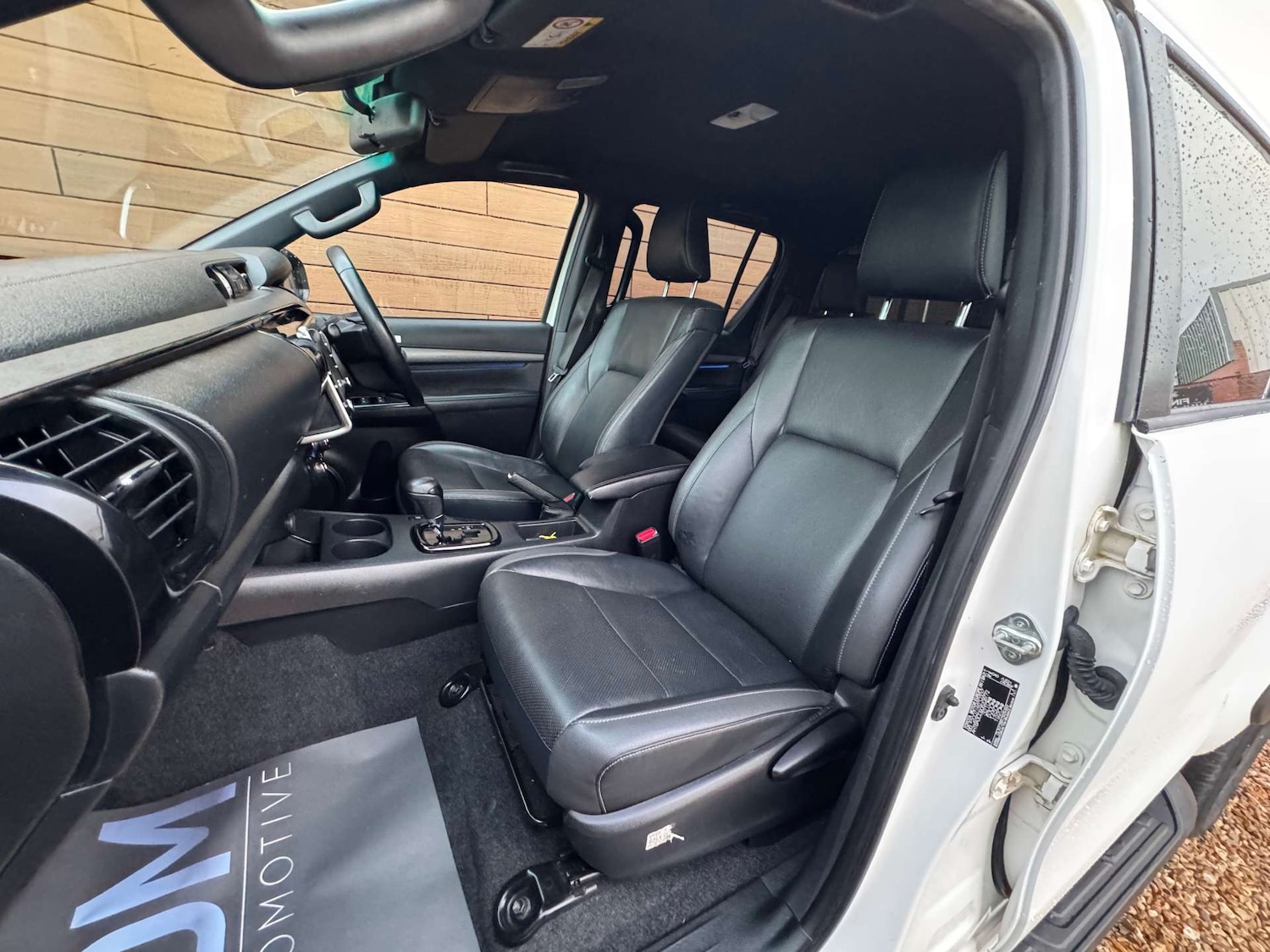 Used Toyota Hilux 2021 for sale - 76686729: Photo 34