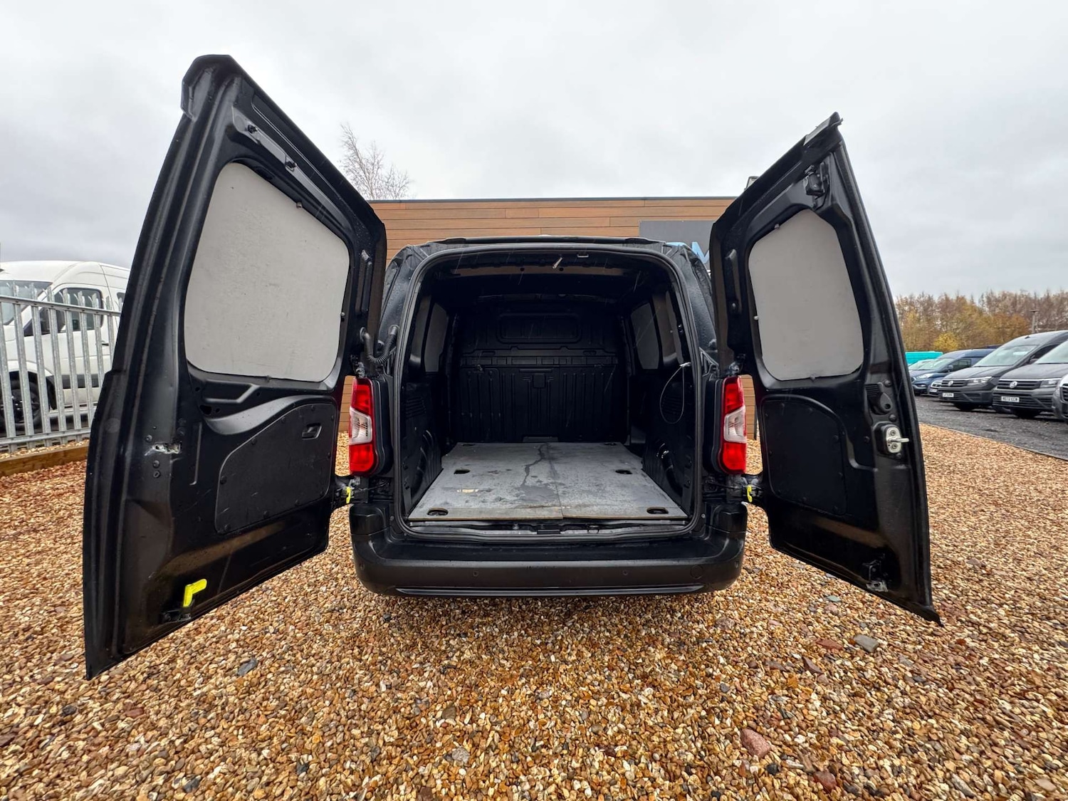 Used Citroen Berlingo 2019 for sale - 76719592: Photo 5