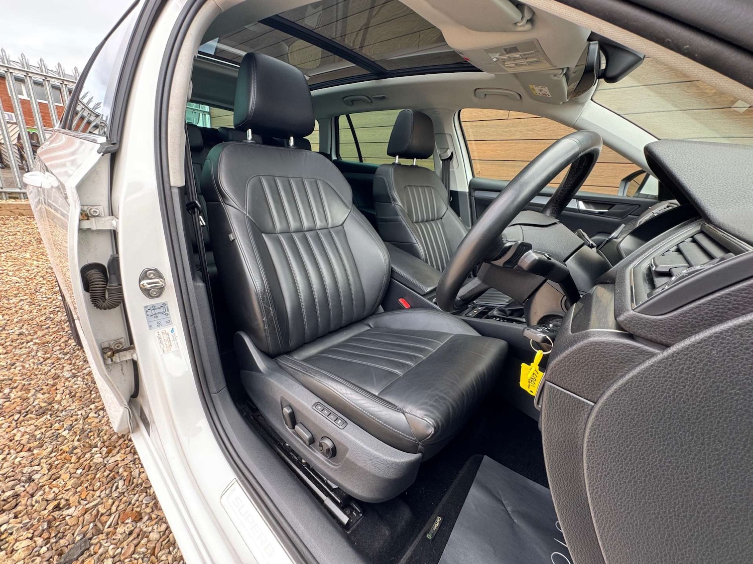 Used Skoda Superb 2018 for sale - 78097430: Photo 21