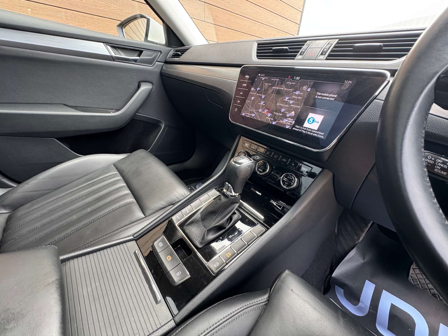 Used Skoda Superb 2018 for sale - 78097430: Photo 25