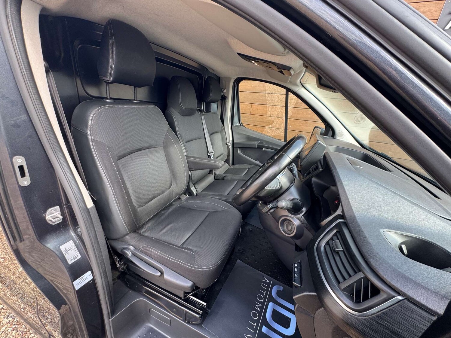 Used Renault Trafic 2022 for sale - 78213102: Photo 21