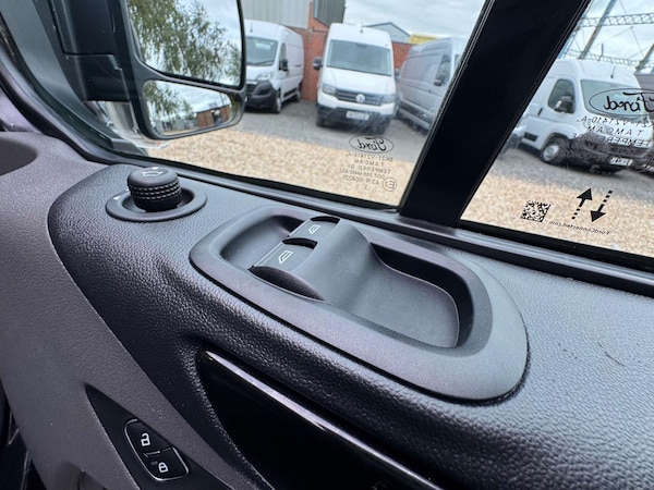 Used Ford Transit Custom 2023 for sale - 75239377: Photo 23