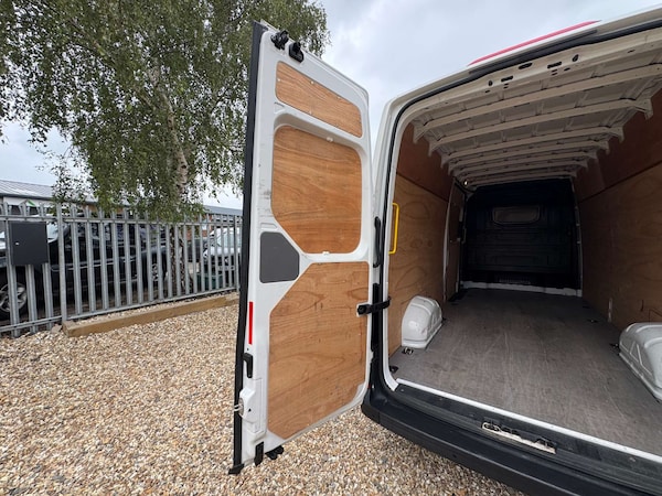 Used Volkswagen Crafter 2023 for sale - 75356991: Photo 7