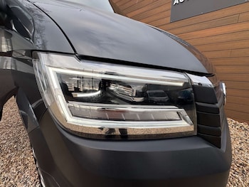 Used Volkswagen Crafter 2022 for sale - 78056679: Photo