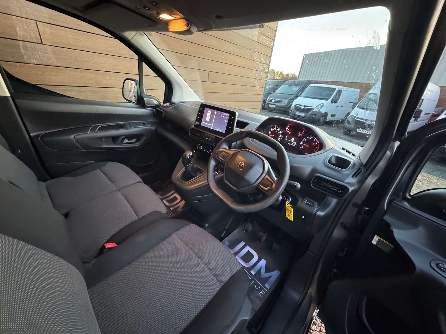 Used Peugeot Partner 2019 for sale - 76698018: Photo 27