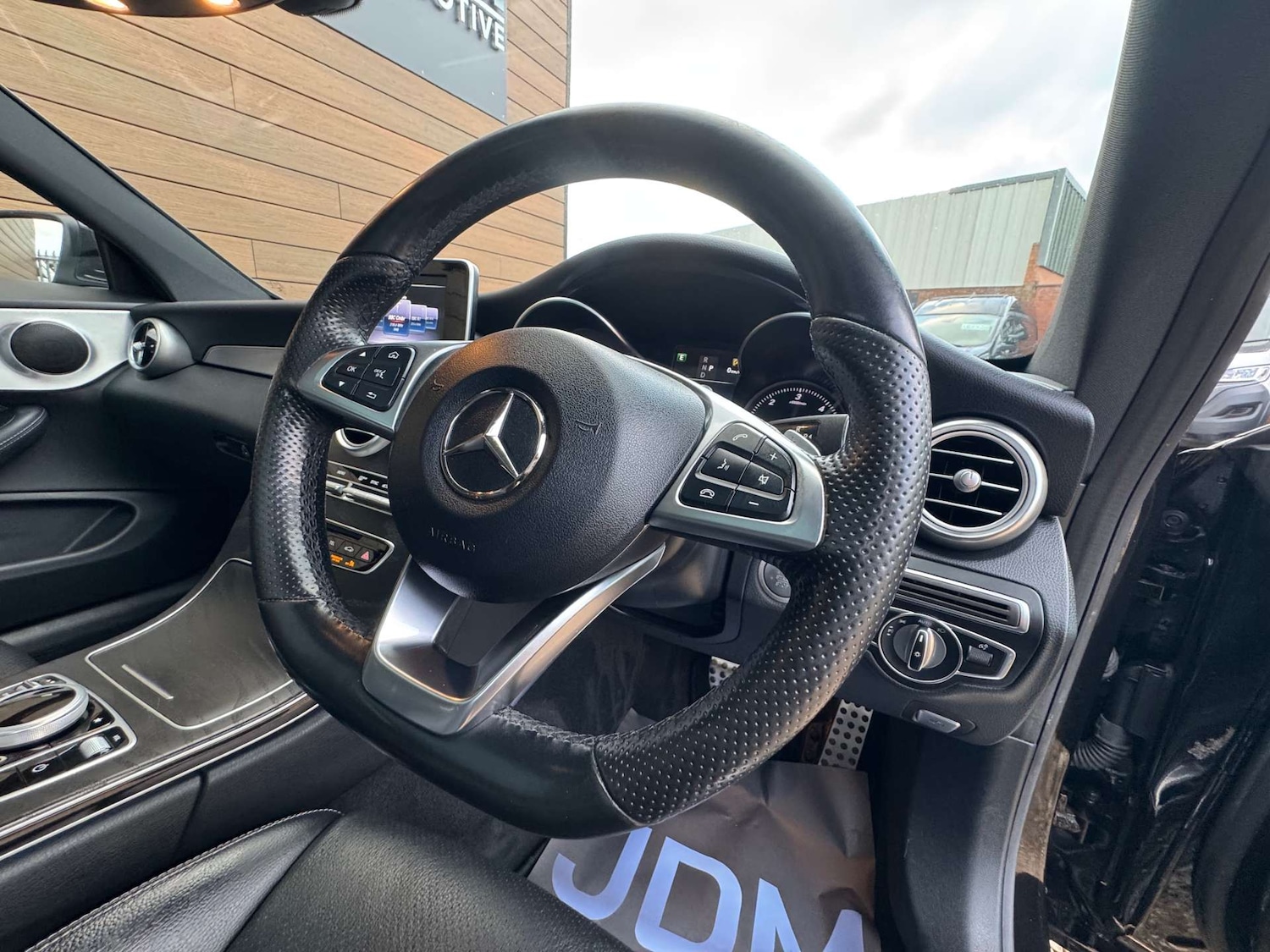 Used Mercedes-Benz C Class 2018 for sale - 77438682: Photo 21