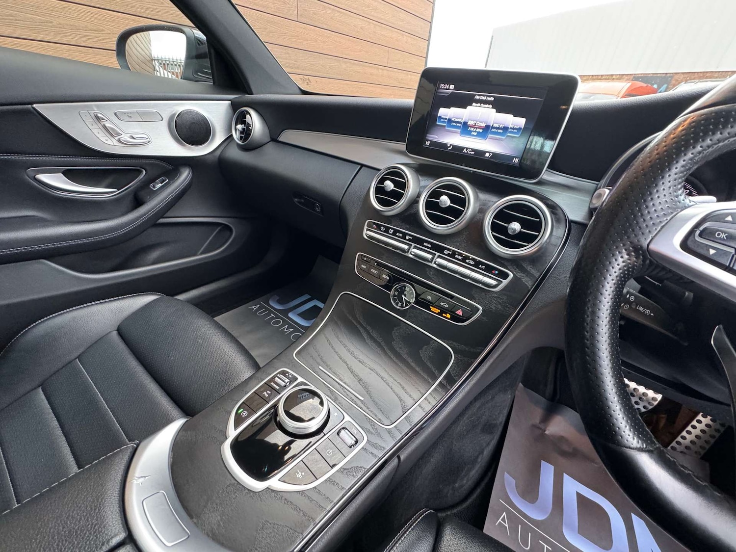 Used Mercedes-Benz C Class 2018 for sale - 77438682: Photo 24