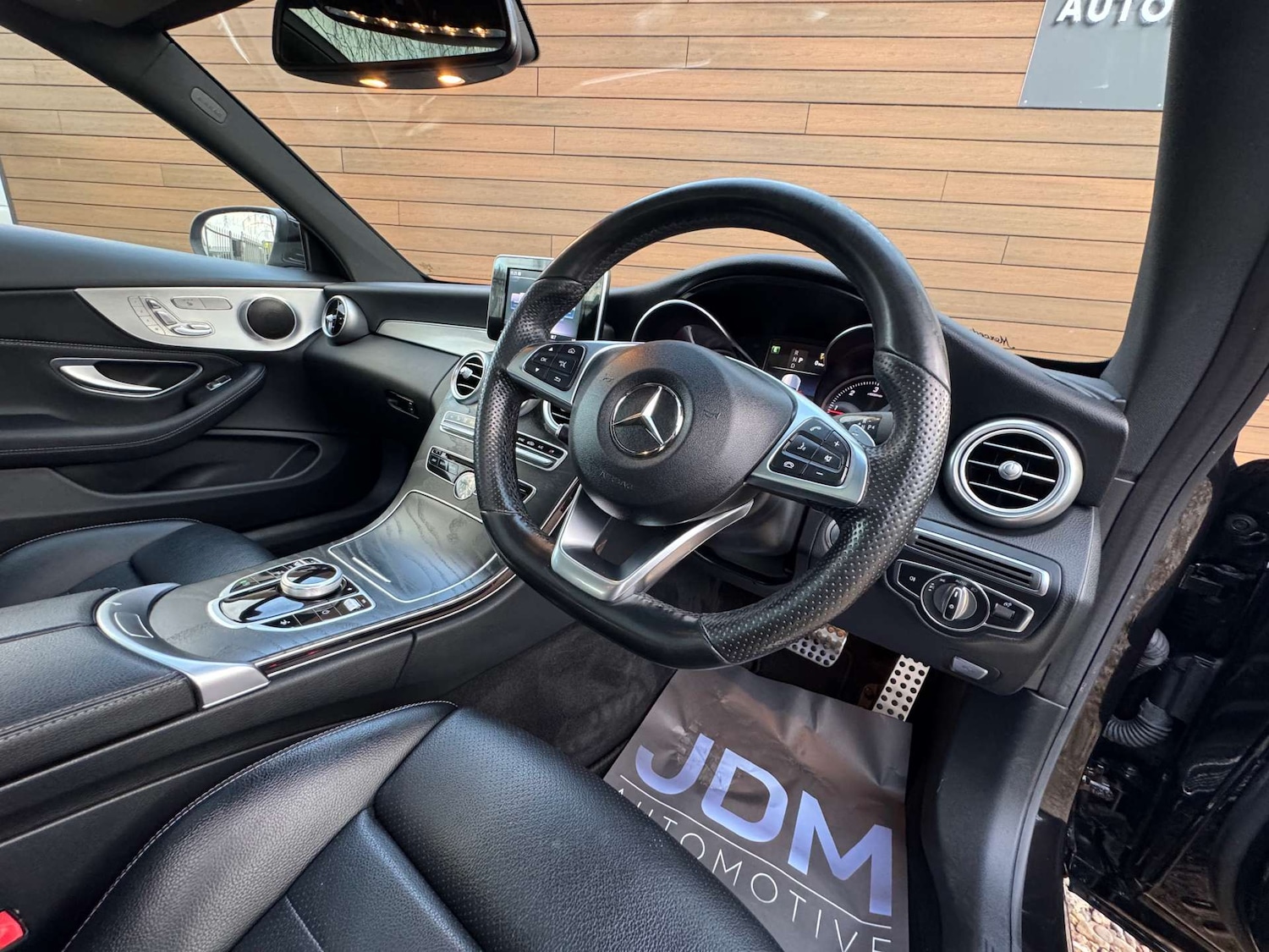 Used Mercedes-Benz C Class 2018 for sale - 77438682: Photo 26