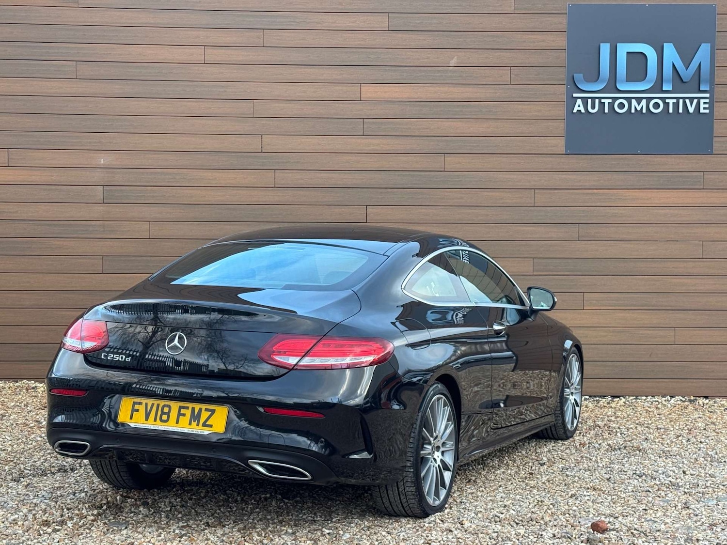 Used Mercedes-Benz C Class 2018 for sale - 77438682: Photo 4