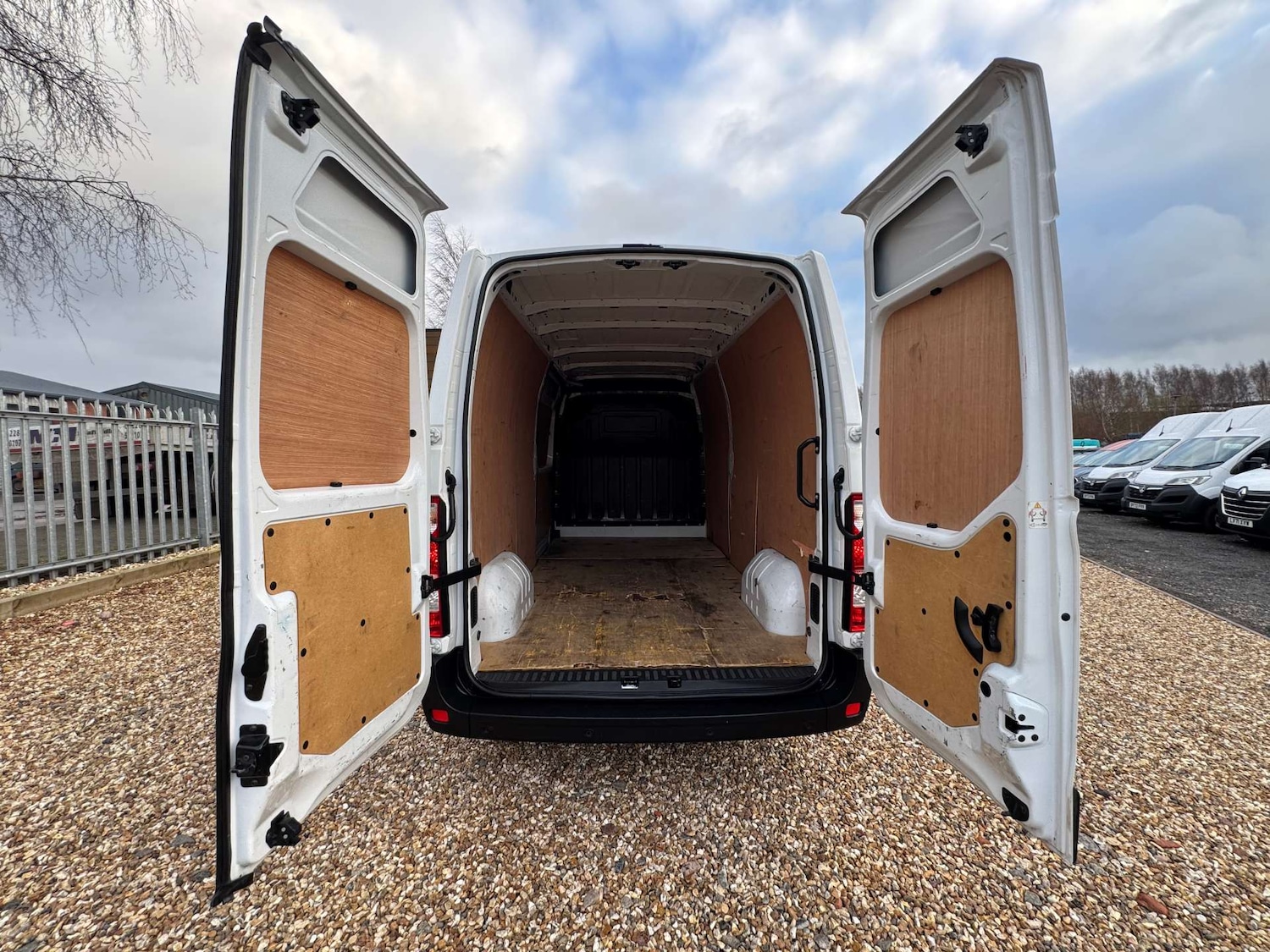 Used Renault Master 2023 for sale - 76921264: Photo 6