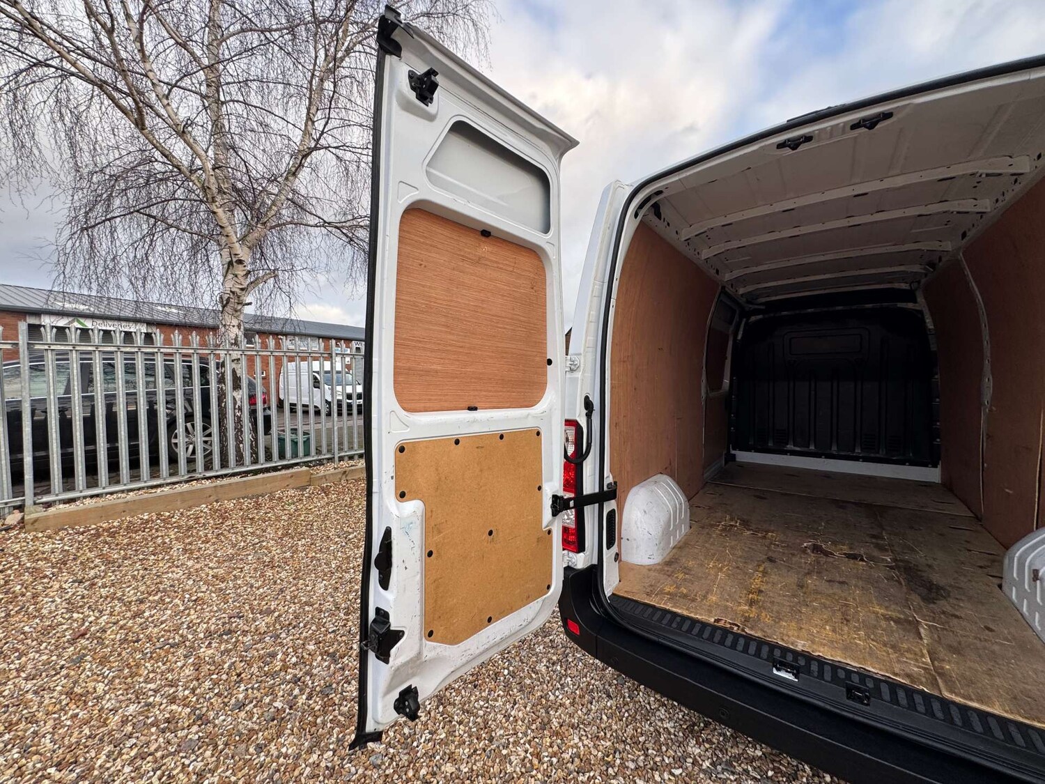 Used Renault Master 2023 for sale - 76921264: Photo 8