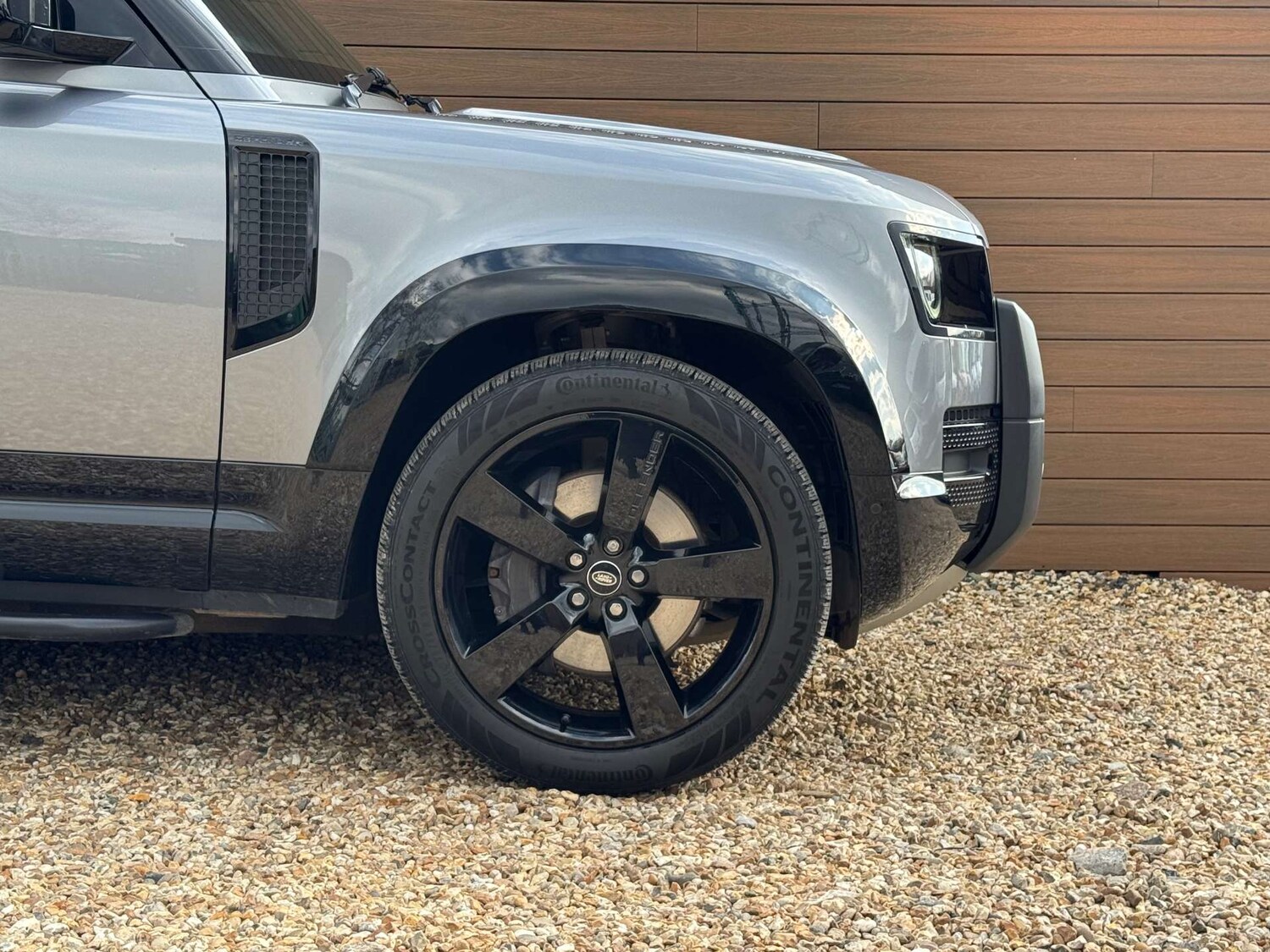 Used Land Rover Defender 2022 for sale - 77785321: Photo 12