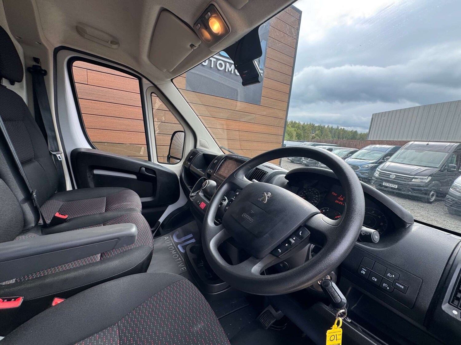 Used Peugeot Boxer 2023 for sale - 76144450: Photo 15