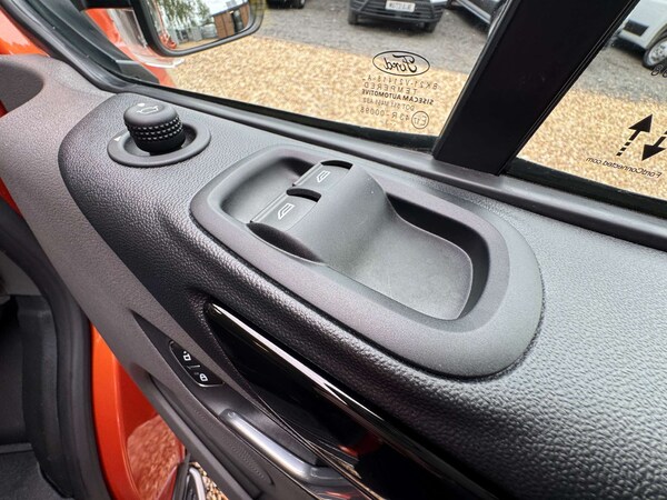 Used Ford Transit Custom 2024 for sale - 75276095: Photo 26