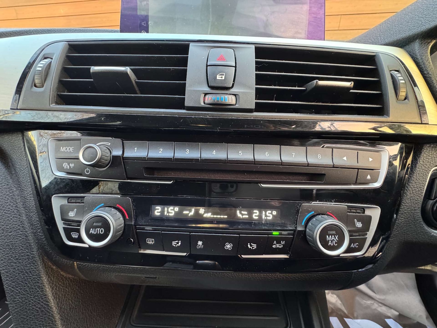 Used BMW 3 Series 2018 for sale - 77375814: Photo 43