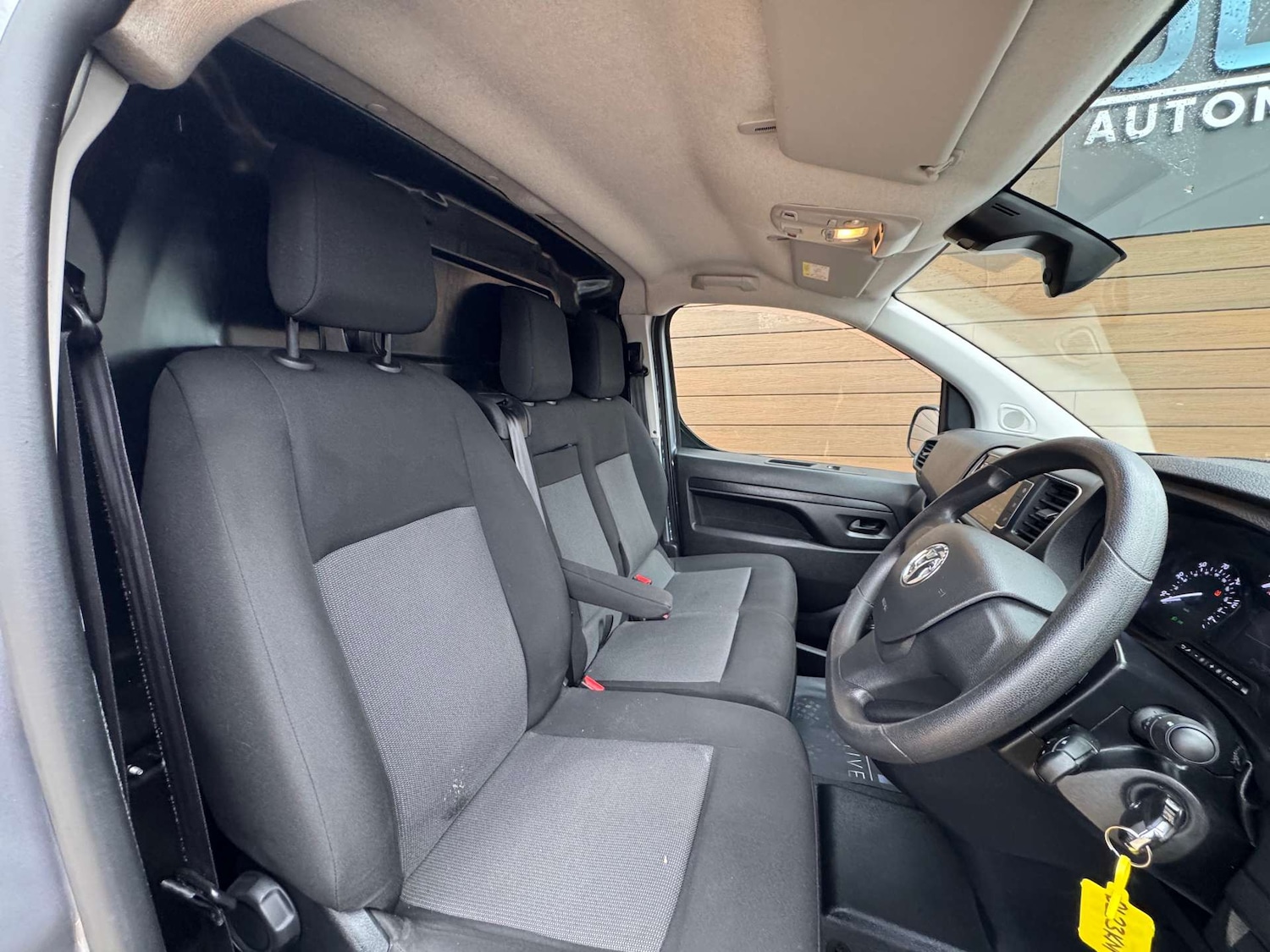 Used Vauxhall Vivaro 2023 for sale - 77818819: Photo 25