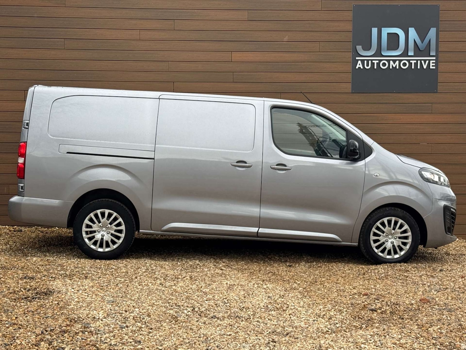 Used Vauxhall Vivaro 2023 for sale - 77818819: Photo 4
