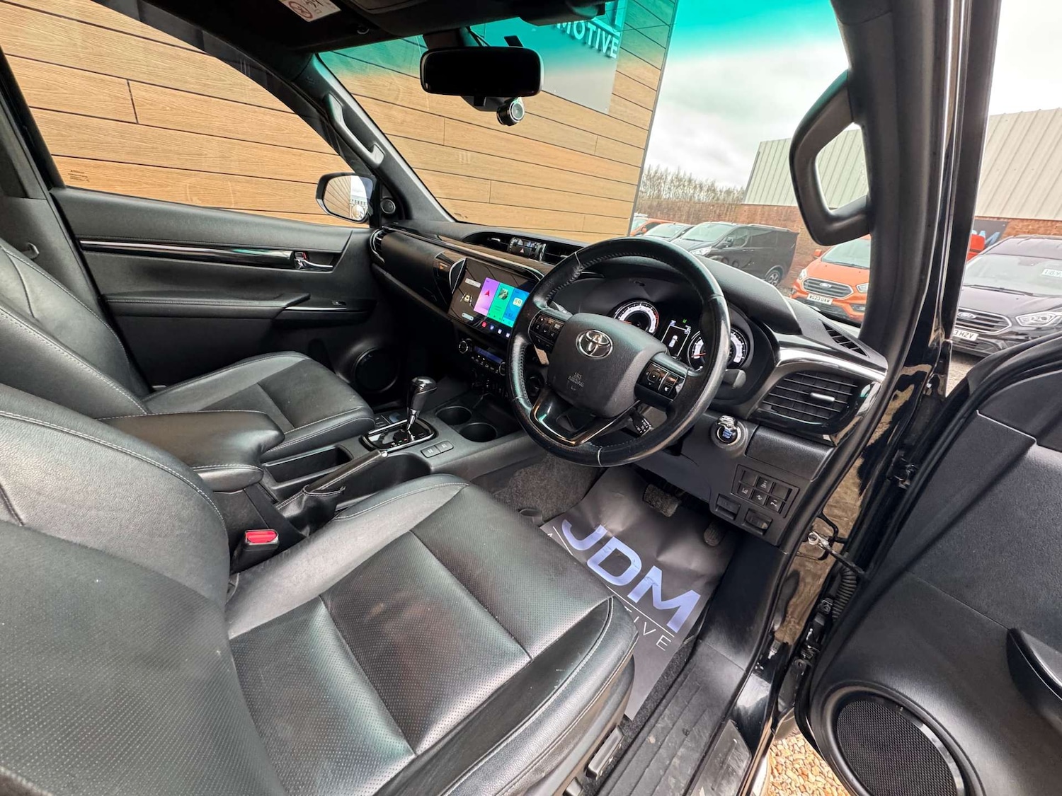 Used Toyota Hilux 2018 for sale - 77398259: Photo 21