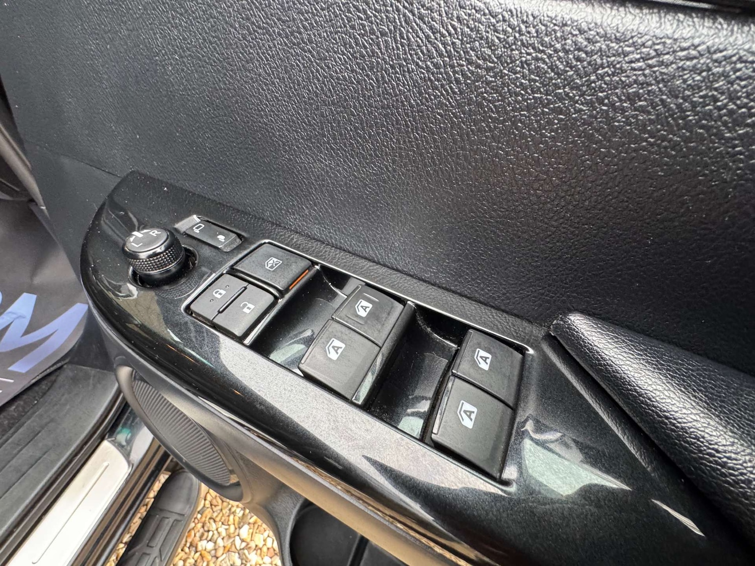 Used Toyota Hilux 2018 for sale - 77398259: Photo 23