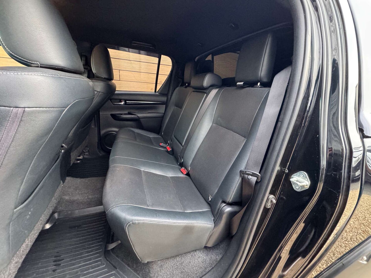 Used Toyota Hilux 2018 for sale - 77398259: Photo 39