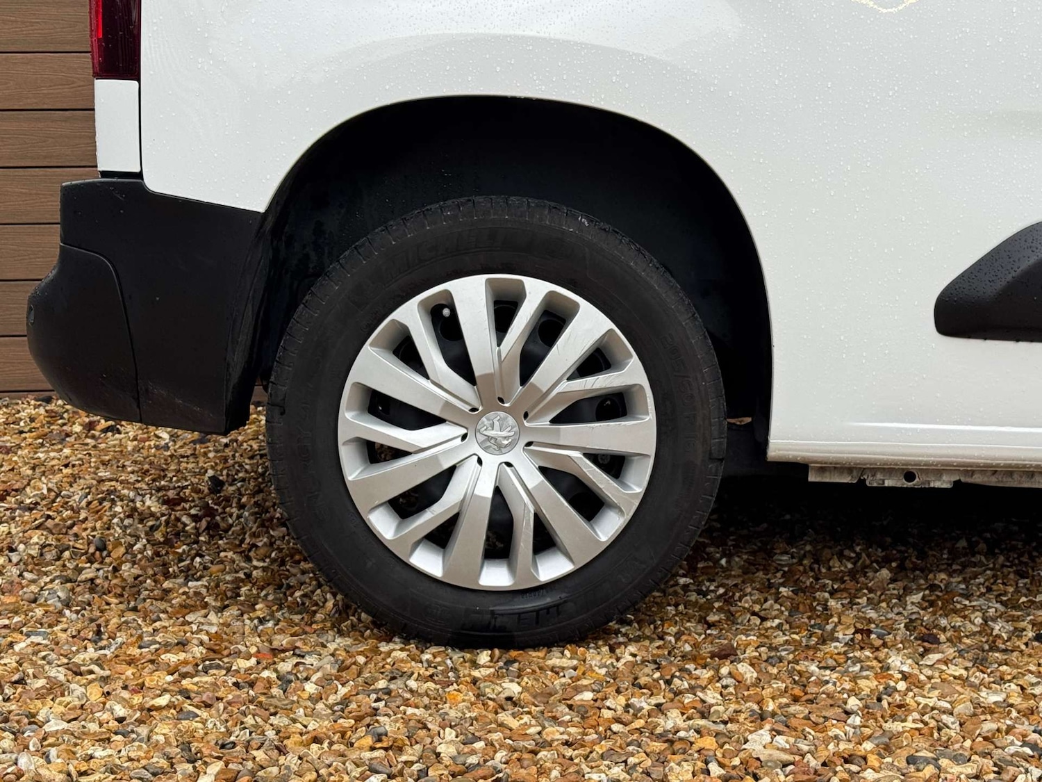 Used Peugeot Partner 2022 for sale - 77288587: Photo 21