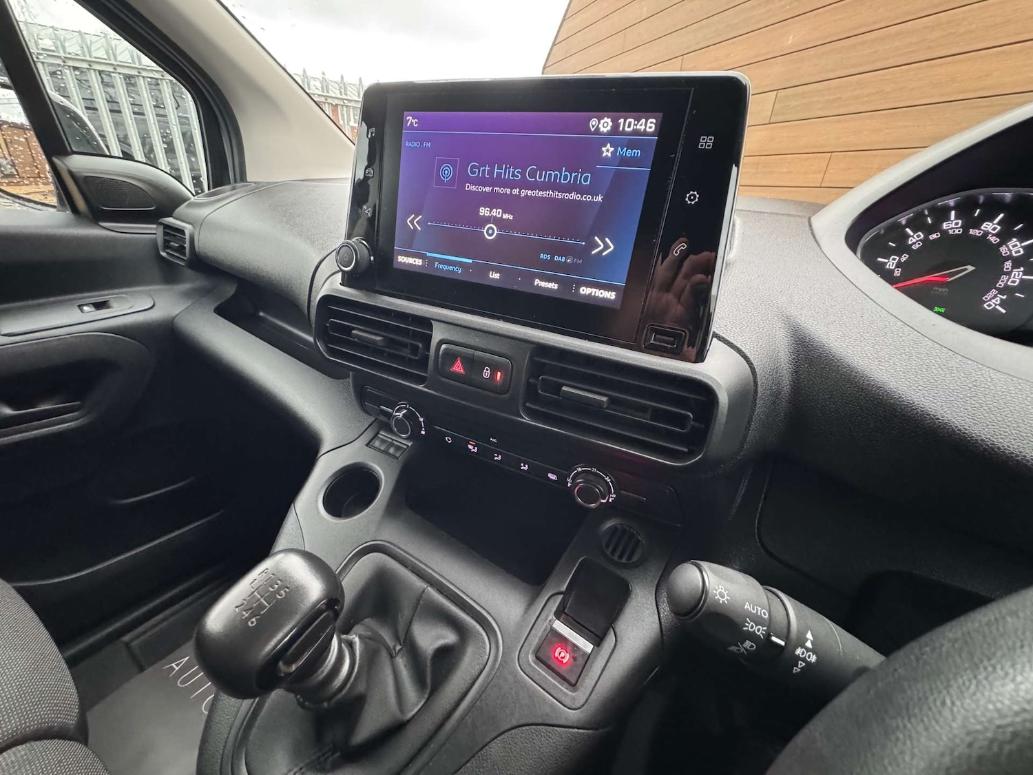 Used Peugeot Partner 2022 for sale - 77288587: Photo 31