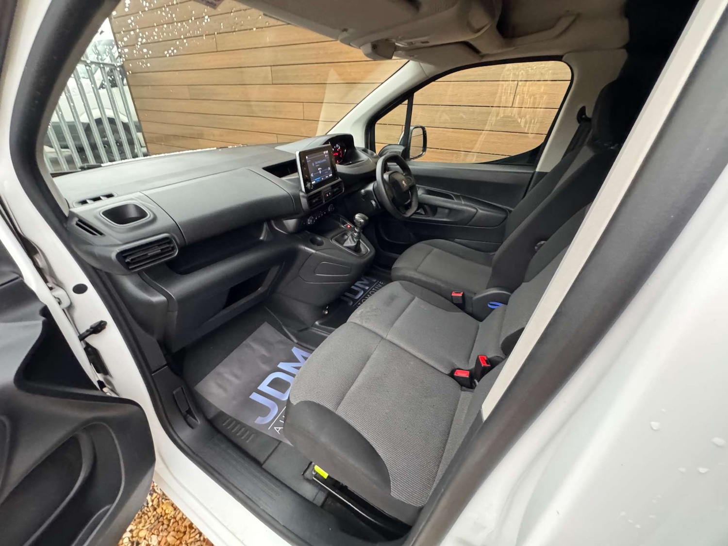 Used Peugeot Partner 2022 for sale - 77288587: Photo 35