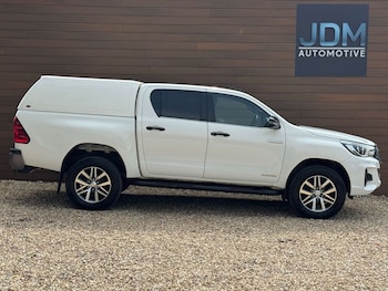 Used Toyota Hilux 2020 for sale - 79187320: Photo